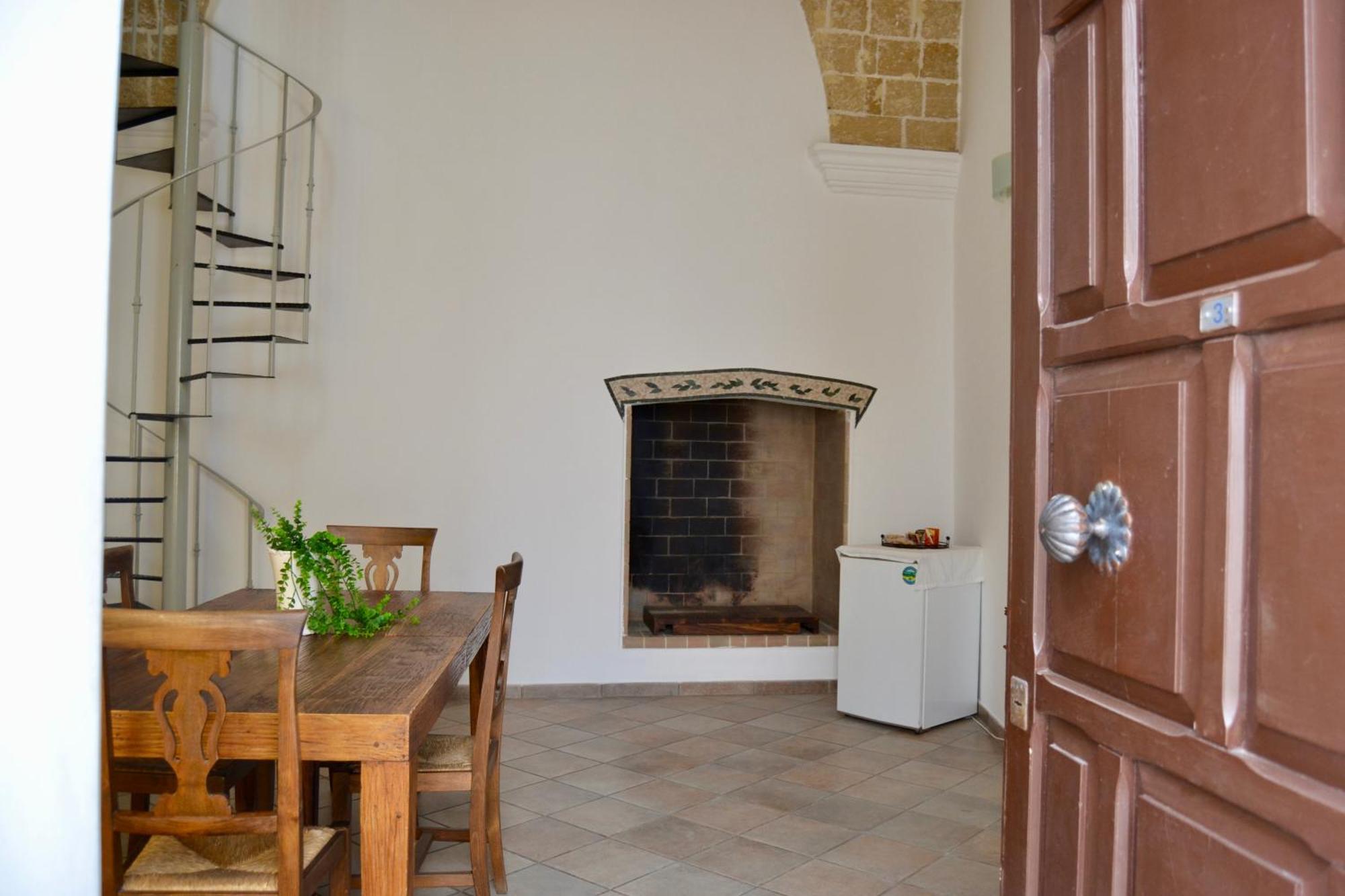 غالّيبولي Kallistos Suites & Apartments المظهر الخارجي الصورة