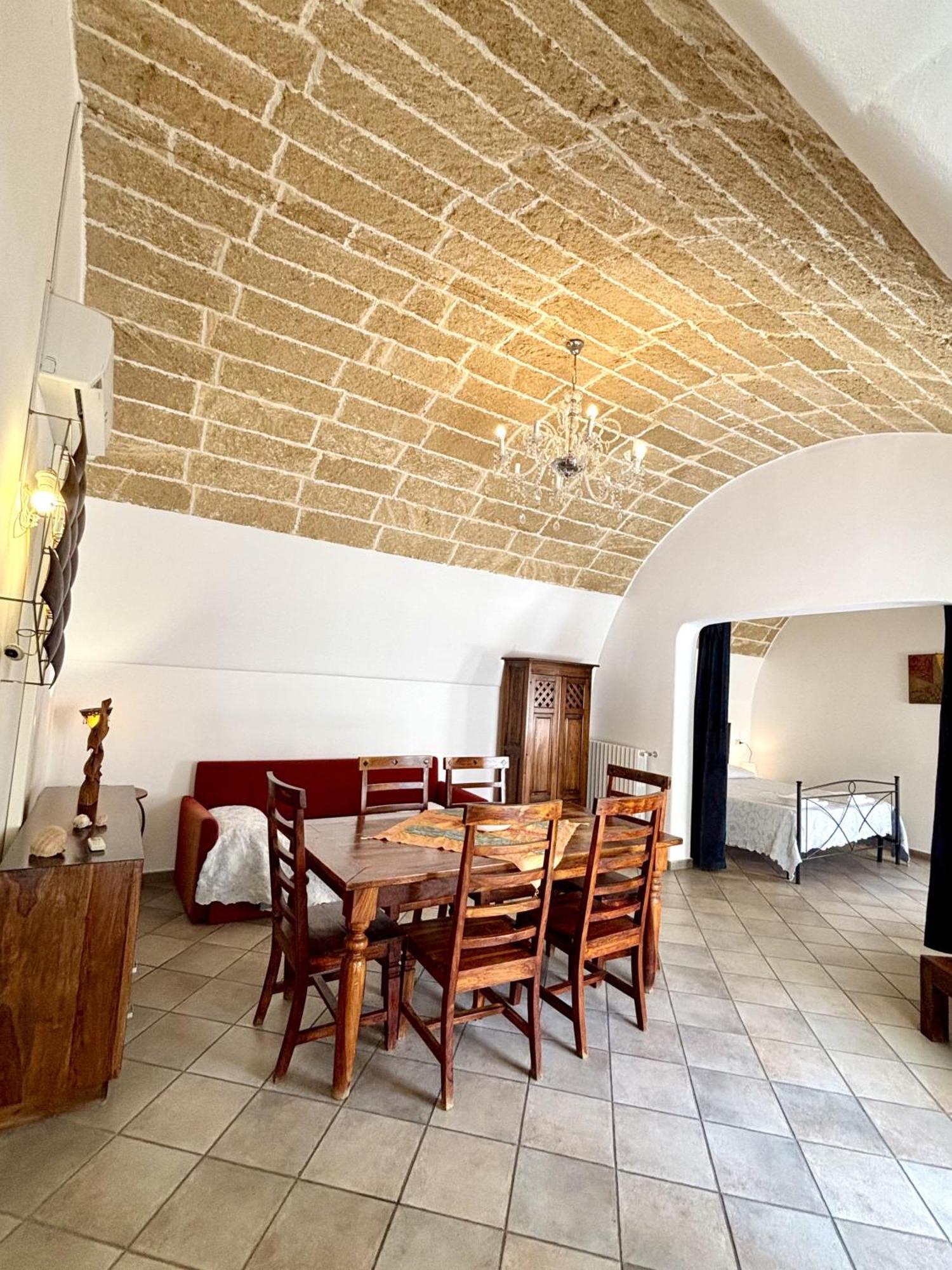 غالّيبولي Kallistos Suites & Apartments المظهر الخارجي الصورة